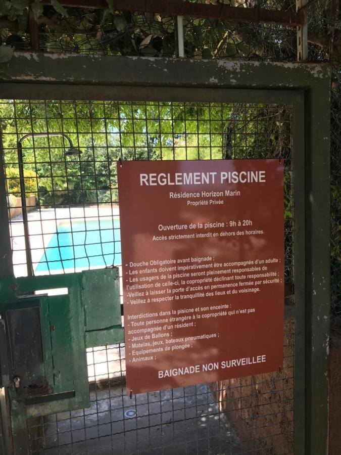 Studio Climatise Piscine Parking - Prix Du Voyageur 2023 Et 2024 ! Merci Cogolin Eksteriør bilde